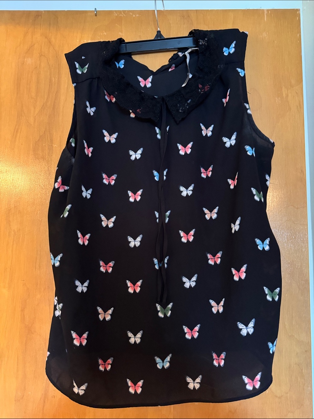 LC Lauren Conrad Black Sleeveless Butterfly Print Camisole